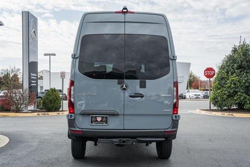 2024 Mercedes-Benz Sprinter 2500 144 WB