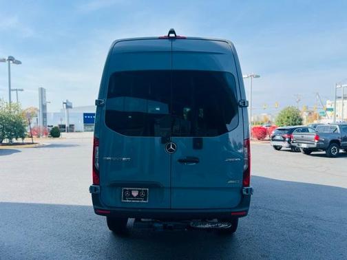 2024 Mercedes-Benz Sprinter 2500 144 WB