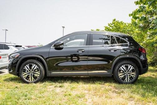 2025 Mercedes-Benz GLA 250 Base 4MATIC