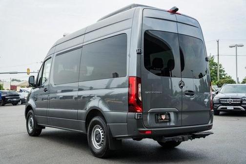2024 Mercedes-Benz Sprinter 2500 144 WB Standard Roof Passenger