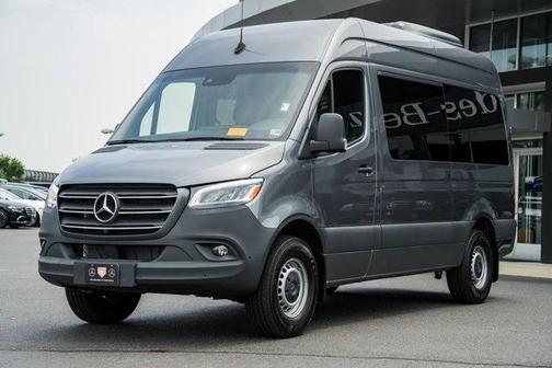 2024 Mercedes-Benz Sprinter 2500 144 WB Standard Roof Passenger