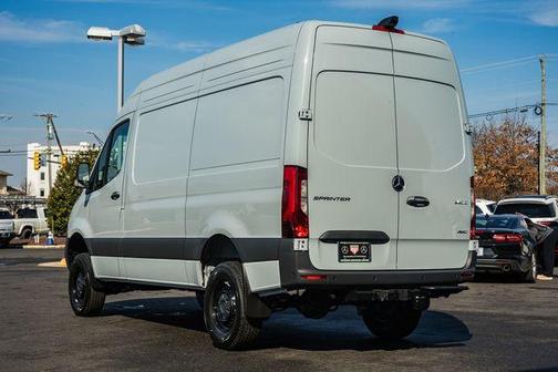 2026 Mercedes-Benz Sprinter 2500 Standard Roof