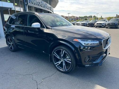2017 Volvo XC90 T6 R-Design