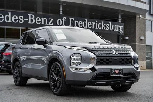 2022 Mitsubishi Outlander Black Edition