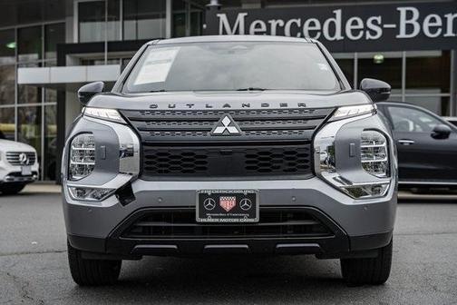 2022 Mitsubishi Outlander Black Edition