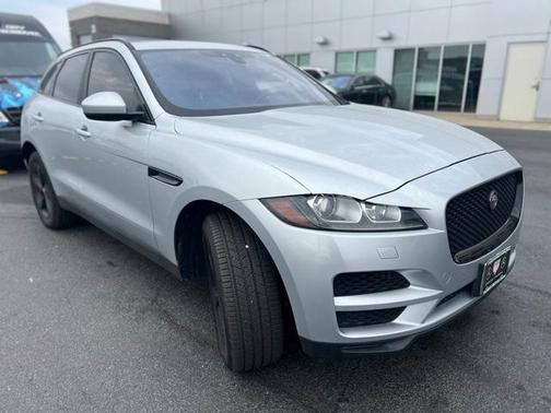 2019 Jaguar F-PACE 25t Premium