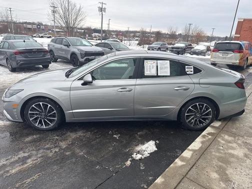 2020 Hyundai SONATA Limited
