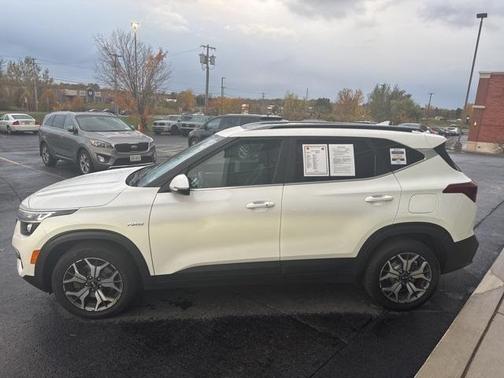 2021 Kia Seltos EX