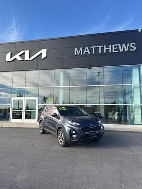 2022 Kia Sportage LX