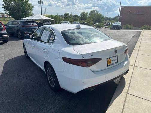 White 2020 Alfa Romeo Giulia Base