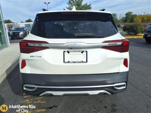 2022 Kia Seltos EX