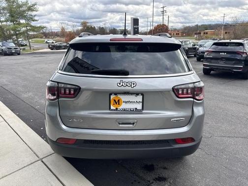 2022 Jeep Compass Latitude