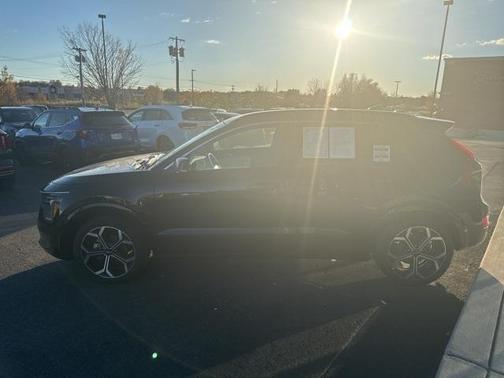 2024 Kia Niro EX Touring