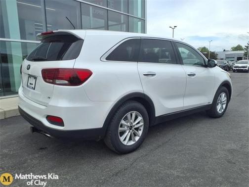 2019 Kia Sorento LX