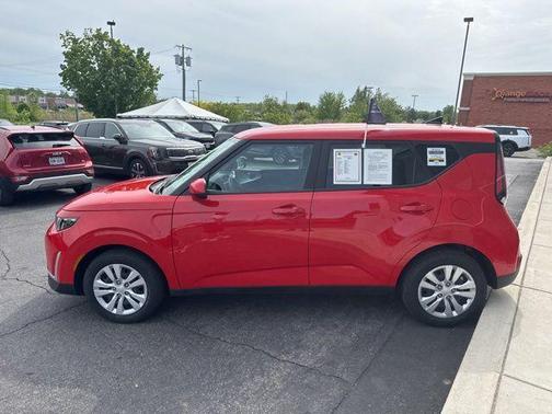 Inferno Red 2023 Kia Soul LX