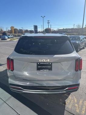 2023 Kia Sorento SX