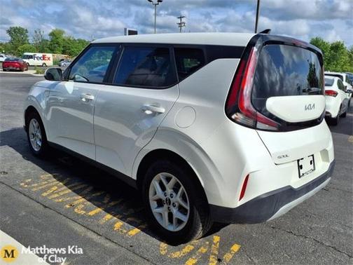 2023 Kia Soul LX