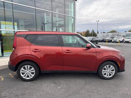 2022 Kia Soul LX