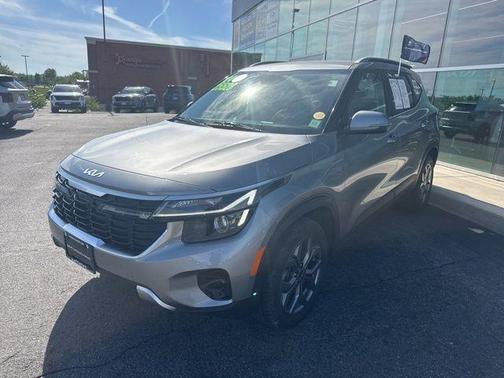Steel Gray 2024 Kia Seltos S
