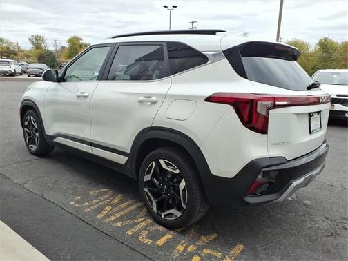 2024 Kia Seltos SX