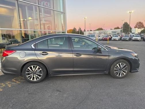 2018 Subaru Legacy 2.5i