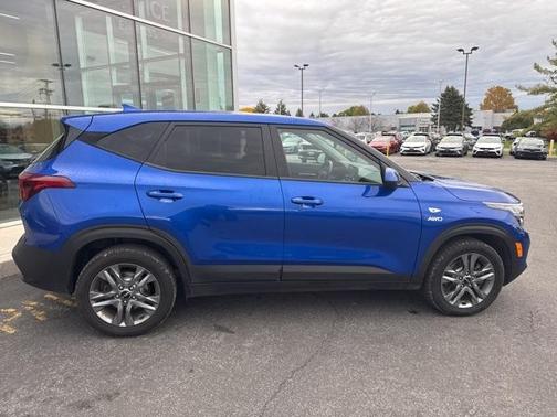 2023 Kia Seltos LX
