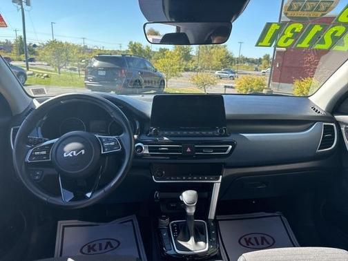 2023 Kia Seltos S