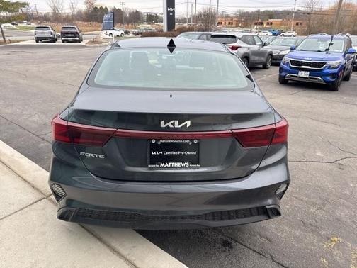 2022 Kia Forte LXS