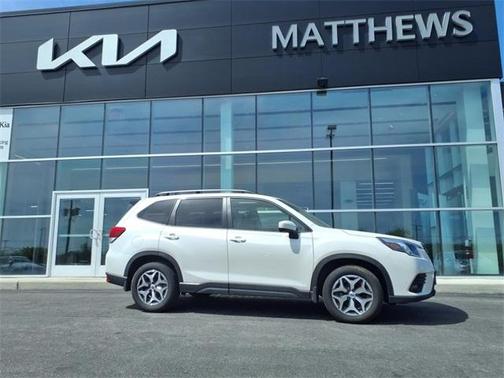 2024 Subaru Forester Premium