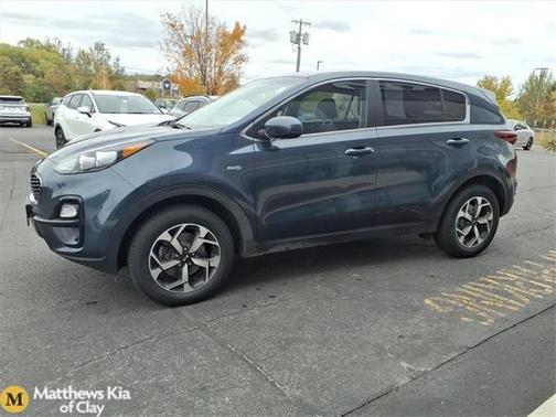 2022 Kia Sportage LX