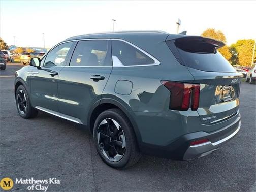 2025 Kia Sorento Hybrid EX