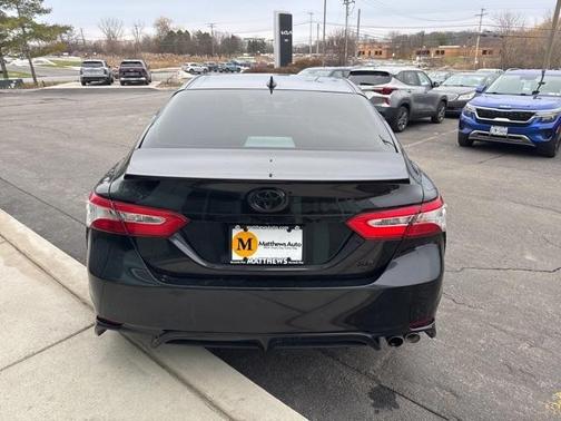 2020 Toyota Camry SE Nightshade