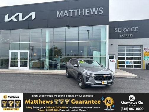 Sterling Gray Metallic 2024 Chevrolet Trax LT