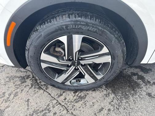 2024 Kia Sorento Plug-In Hybrid SX Prestige