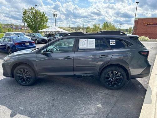 Magnetite Gray Metallic 2024 Subaru Outback Onyx Edition