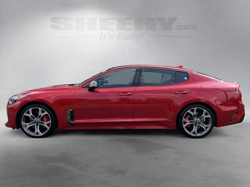 2021 Kia Stinger GT2