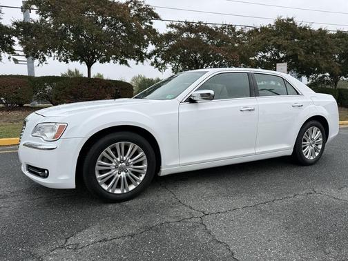 2014 Chrysler 300 S