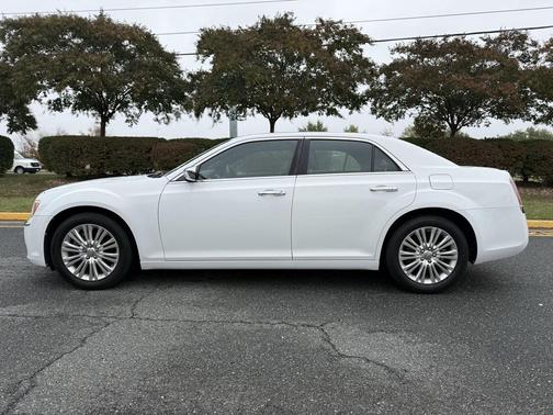 2014 Chrysler 300 S