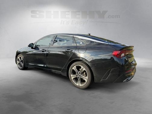 2022 Kia K5 EX