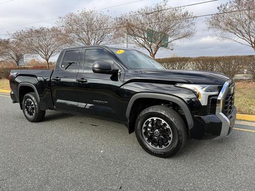 2023 Toyota Tundra SR5