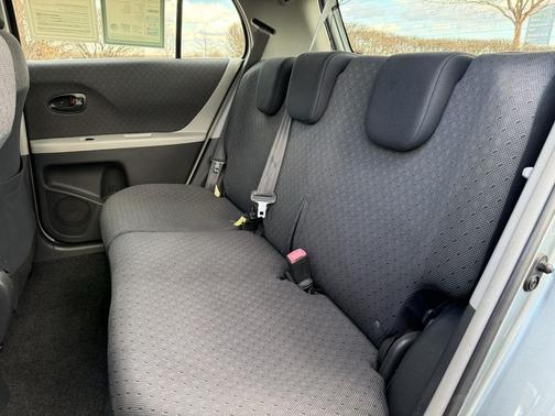 2009 Toyota Yaris Base