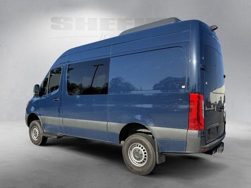2023 Mercedes-Benz Sprinter 2500 Cargo 144 WB