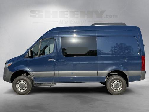 2023 Mercedes-Benz Sprinter 2500 Cargo 144 WB