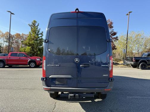 2023 Mercedes-Benz Sprinter 2500 Cargo 144 WB
