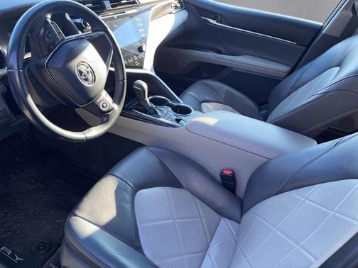 2019 Toyota Camry XLE