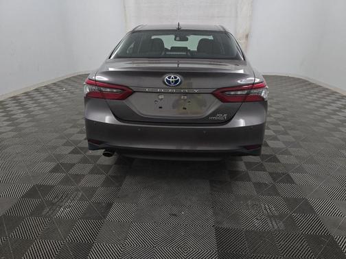 2024 Toyota Camry Hybrid XLE