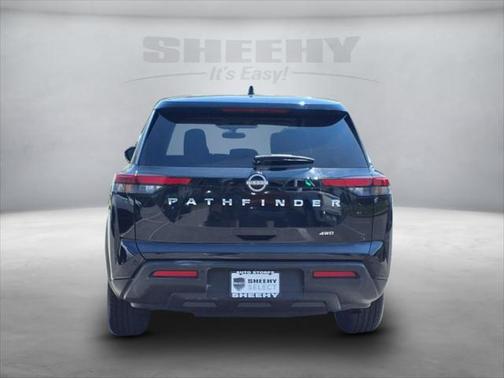 2023 Nissan Pathfinder S 4WD
