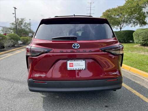 2025 Toyota Sienna XLE 7 Passenger