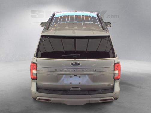 2023 Ford Expedition Max XLT