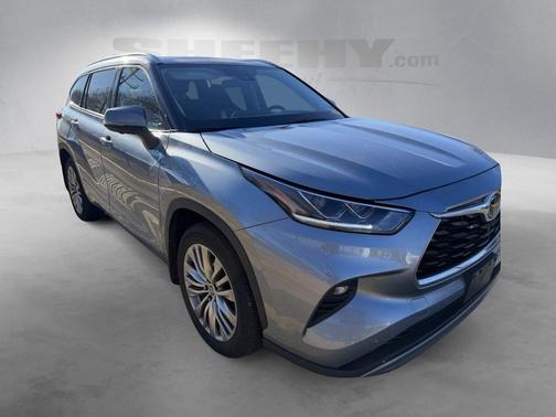 2023 Toyota Highlander Platinum